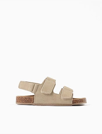 Sandalias de ante con plantilla de corcho