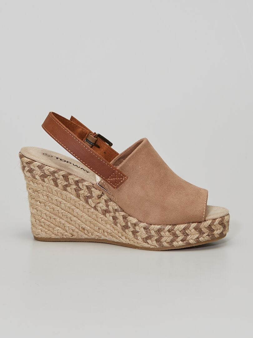 Sandalias de antelina con cuña topo Kiabi 24.00€