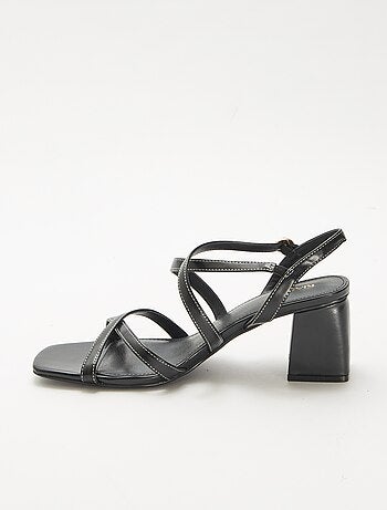 Sandalias de ceremonia con tacón