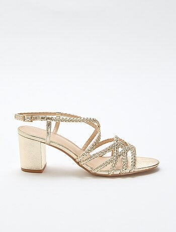 Sandalias de ceremonia doradas con tacón