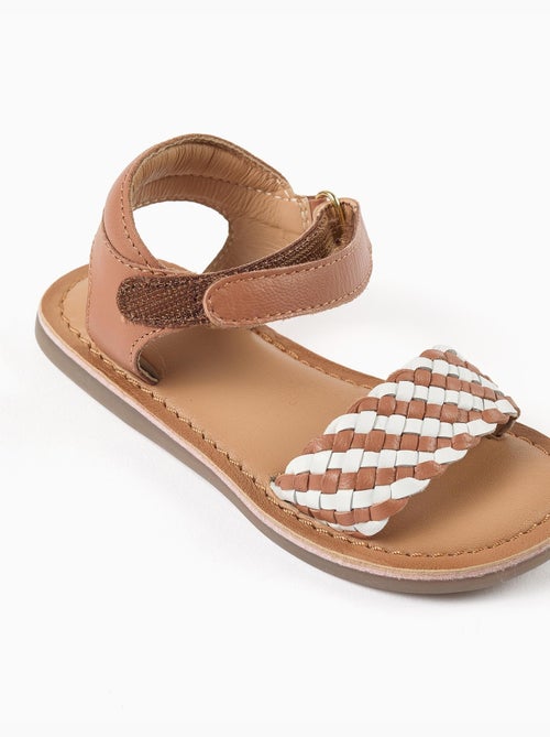 Sandalias de cuero con tira trenzada y acolchado - Kiabi