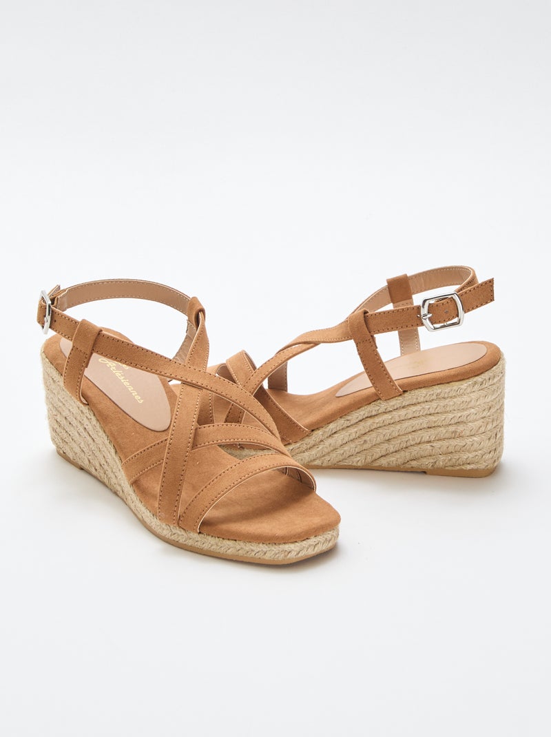 Sandalias de cuña Marron - Kiabi