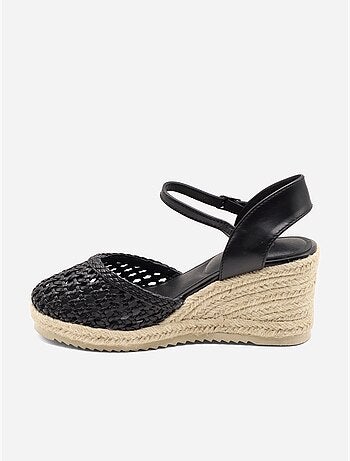 Sandalias de cuña trenzadas