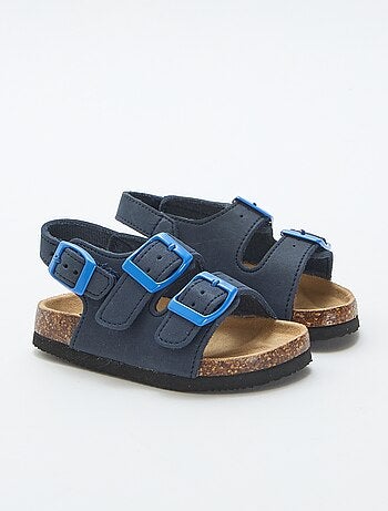 Sandalias de doble tira con hebillas