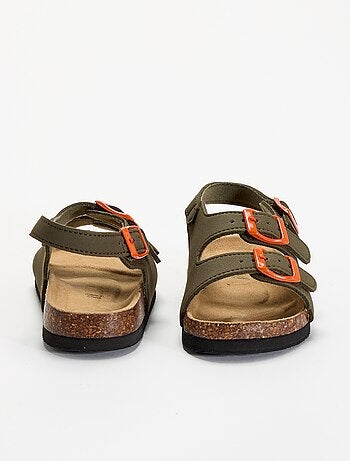 Sandalias de doble tira con hebillas contrastantes