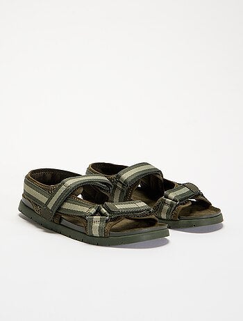 Sandalias de doble tira con velcro