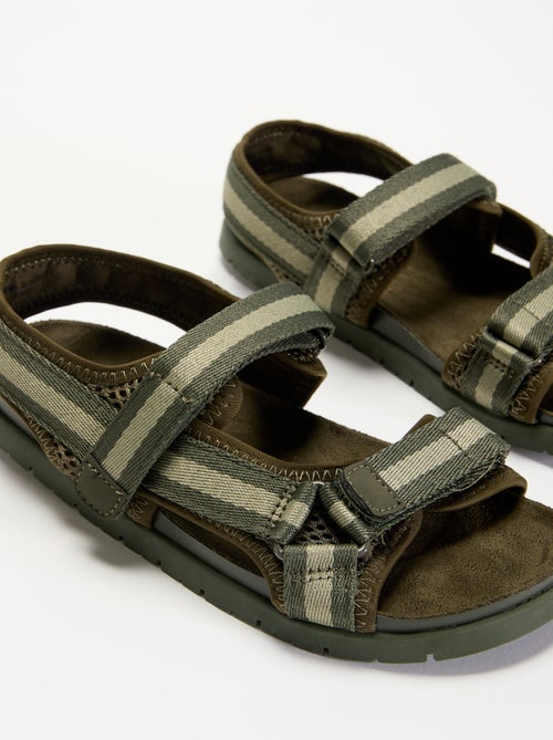 Sandalias de doble tira con velcro - Kiabi Sandalias de doble tira con velcro - Kiabi