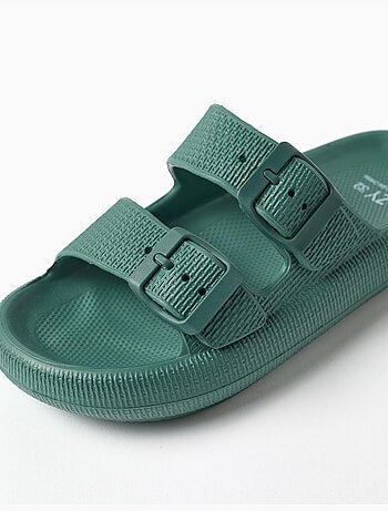 Sandalias de goma con doble hebilla