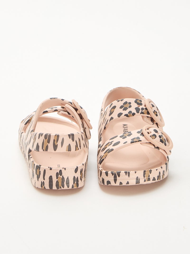Sandalias de goma con estampado de leopardo Marron - Kiabi