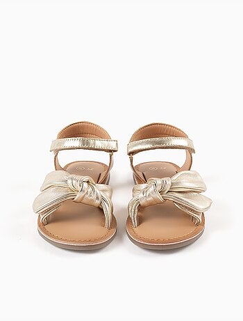 Sandalias de piel con nudo decorativo