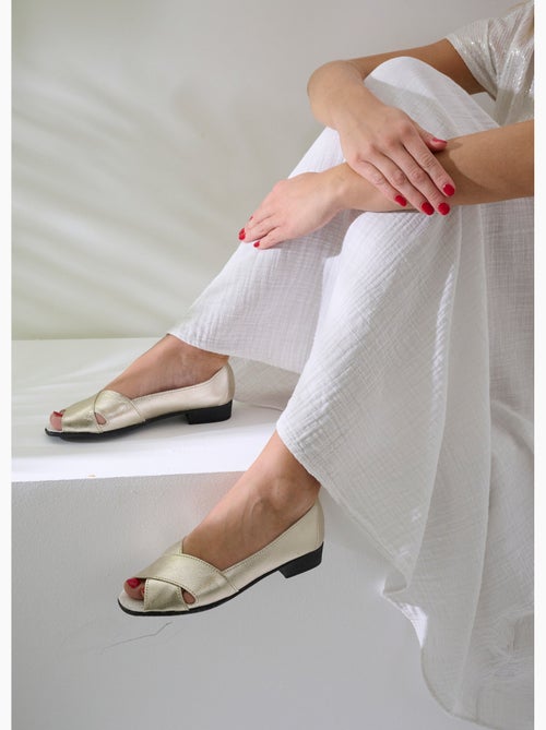 Sandalias de piel con puntera abierta - Afibel - Kiabi