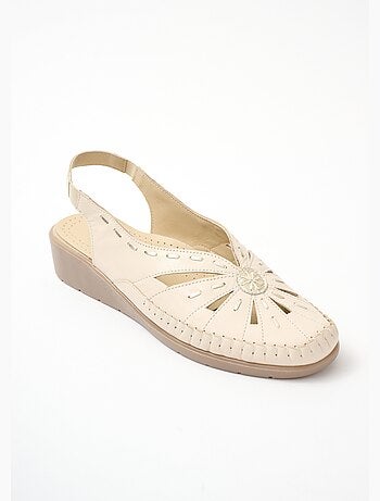 Sandalias de piel con puntera cerrada y ancho confort - Afibel