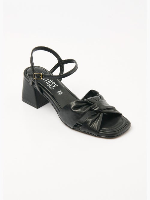 Sandalias de piel con tiras plisadas - AFIBEL - Kiabi