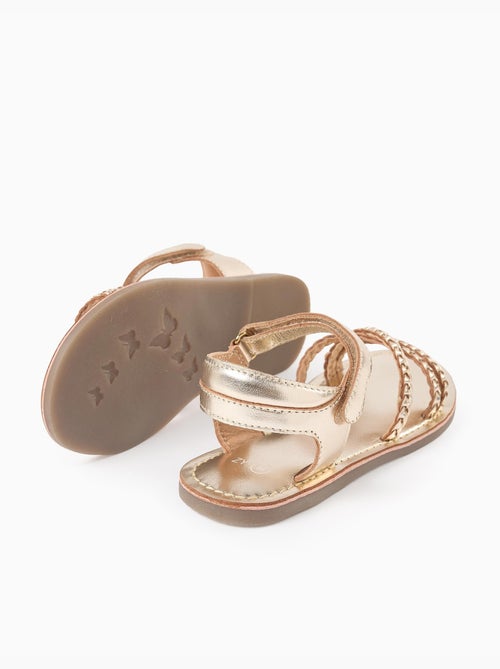 Sandalias de piel con tiras trenzadas y plantilla acolchada - Kiabi Sandalias de piel con tiras trenzadas y plantilla acolchada - Kiabi