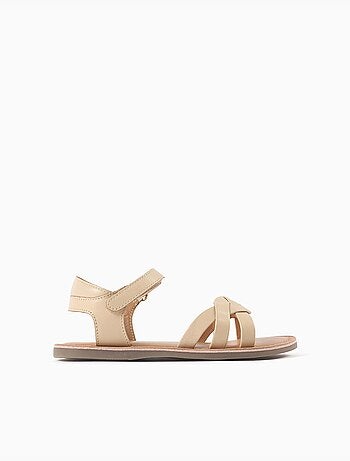 Sandalias de piel con tiras trenzadas y soporte en el talón