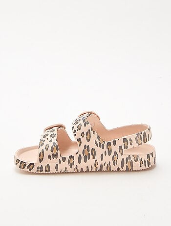 Sandalias de plástico con estampado de leopardo