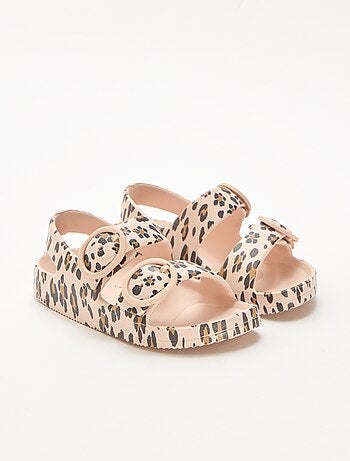 Sandalias de plástico con estampado de leopardo