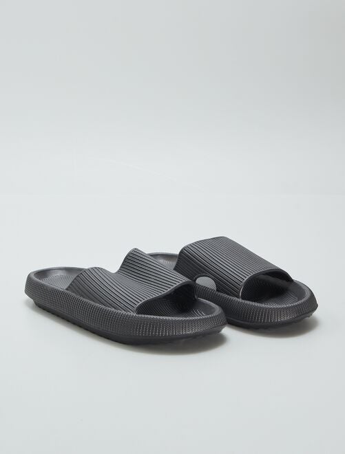 Sandalias de plástico moldeado - Kiabi