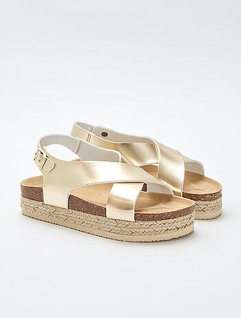Sandalias de plataforma con tiras cruzadas