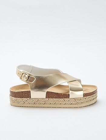 Sandalias de plataforma con tiras cruzadas