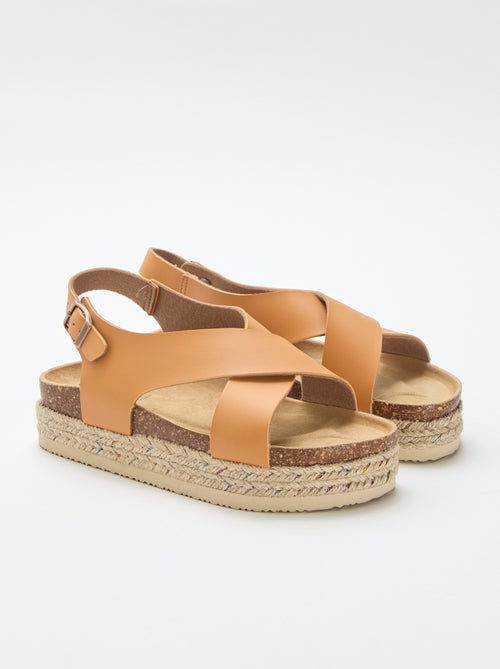 Sandalias de plataforma con tiras cruzadas - Kiabi