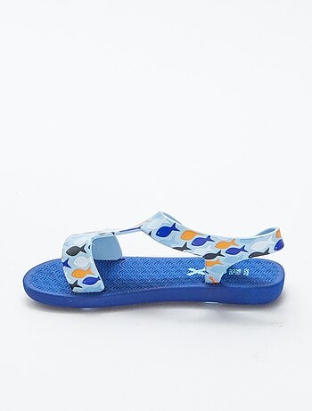 Sandalias de playa 'pez'