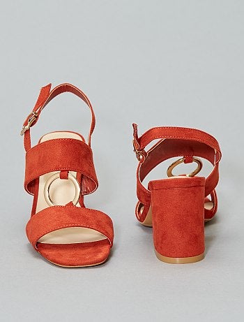 Sandalias de tacón con anilla - Kiabi