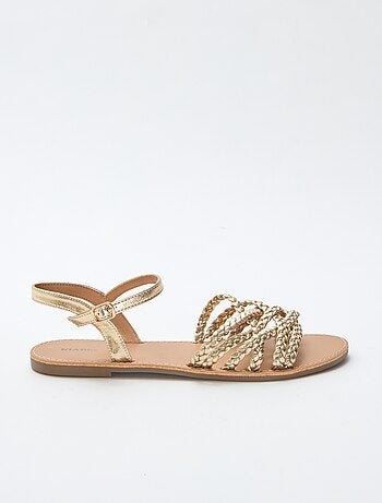 Sandalias de tiras trenzadas