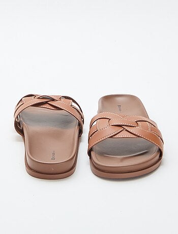 Sandalias lisas