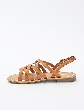 Sandalias lisas multitiras