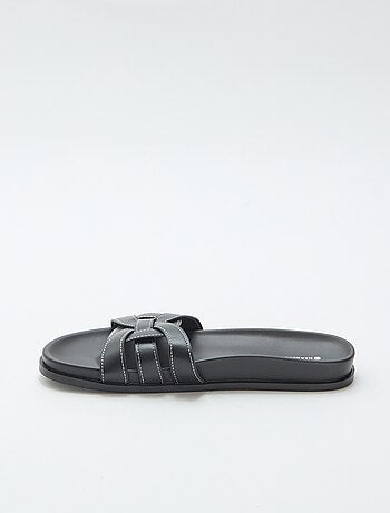 Sandalias lisas