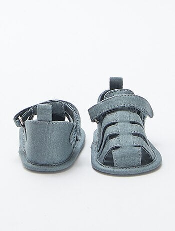 Sandalias multitiras