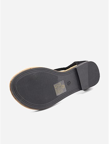 Sandalias planas con cremallera