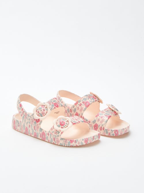 Sandalias planas con detalles de flores - Kiabi