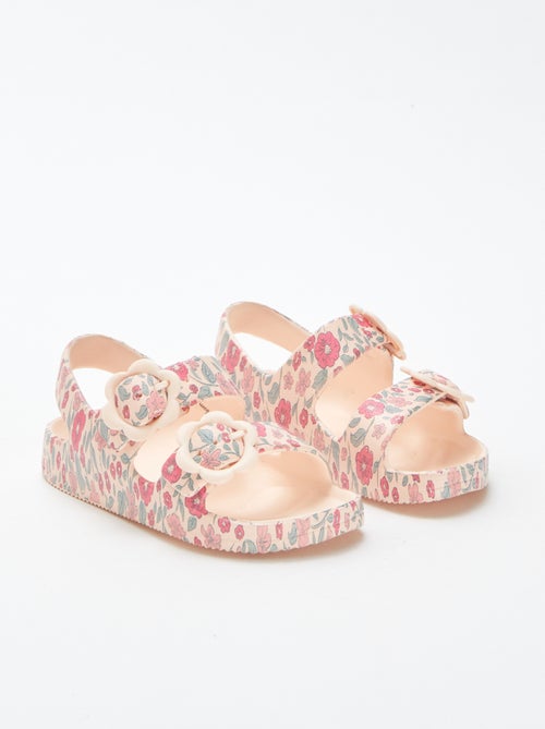 Sandalias planas con detalles de flores - Kiabi