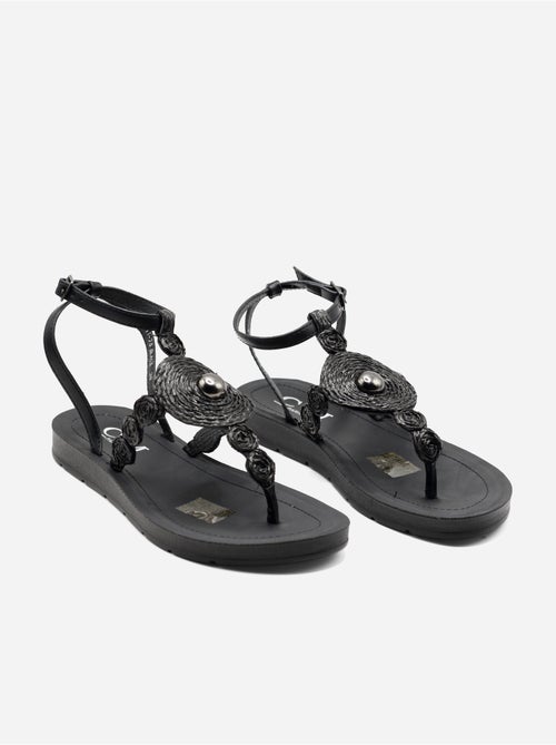 Sandalias planas con detalles de perlas - Kiabi Sandalias planas con detalles de perlas - Kiabi