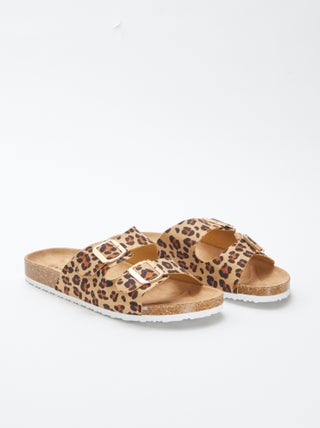 Sandalias planas con doble tira