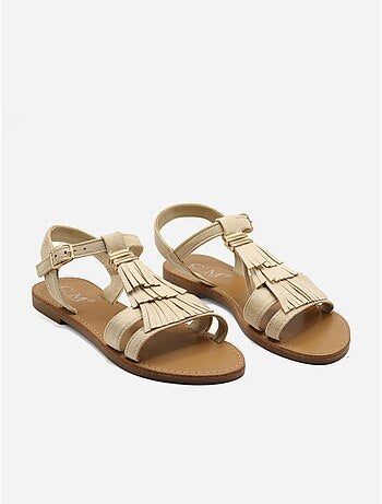 Sandalias planas con flecos