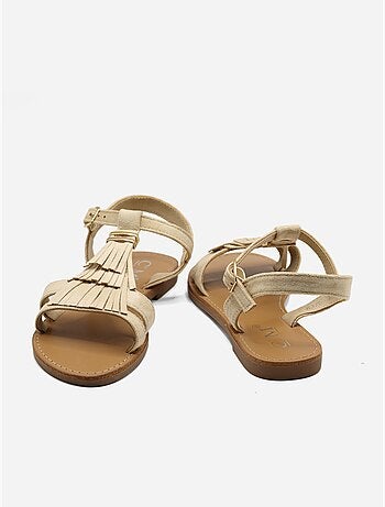Sandalias planas con flecos