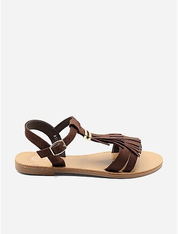 Sandalias planas con flecos