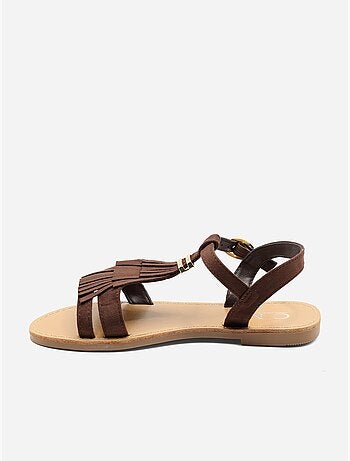 Sandalias planas con flecos