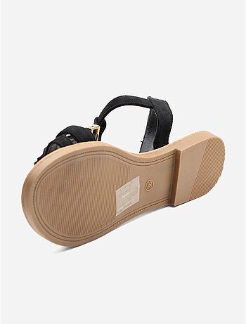 Sandalias planas con flecos