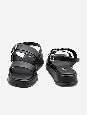 Sandalias planas con plataforma