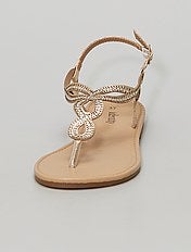 Las mejores sandalias planas de Mujer | Kiabi