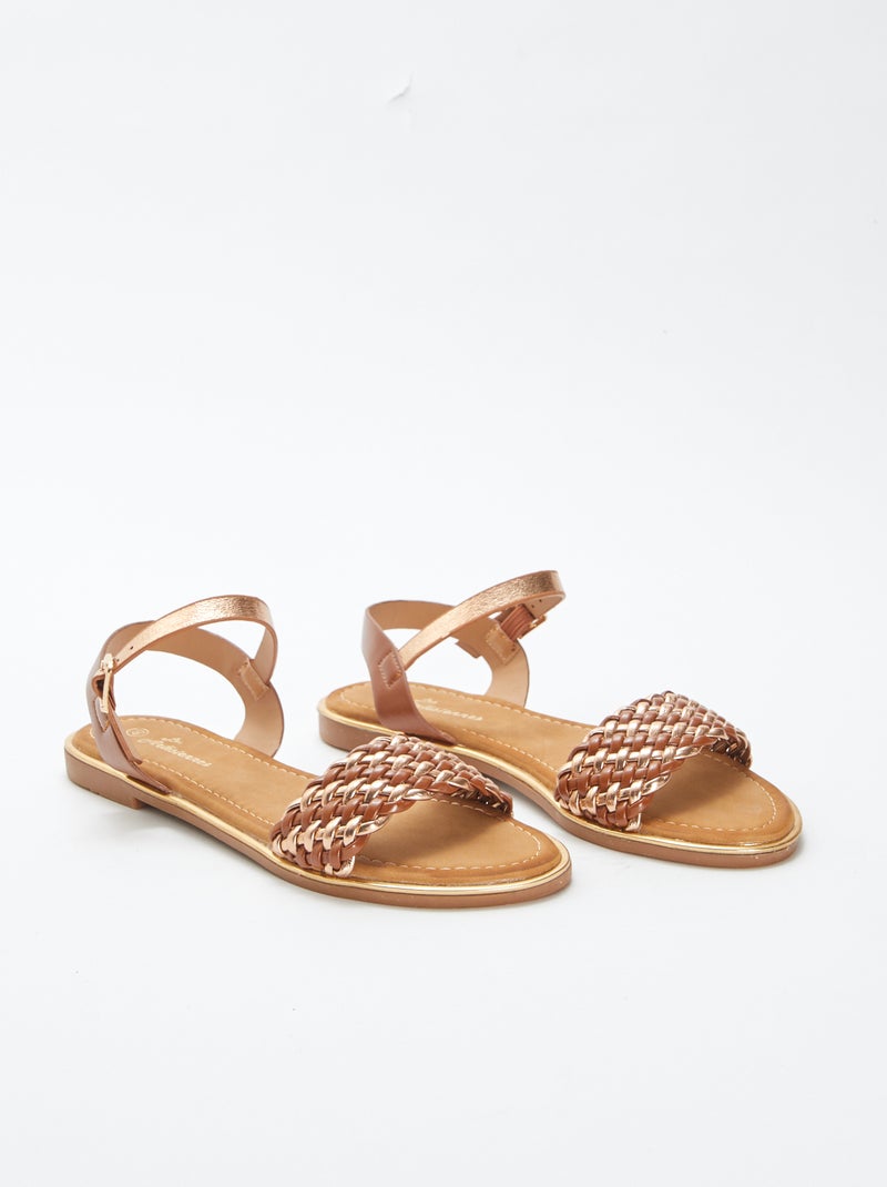 Sandalias planas con tiras con hebilla MARRON - Kiabi
