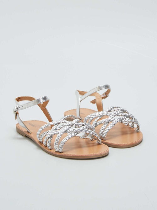 Sandalias planas con tiras trenzadas - Kiabi