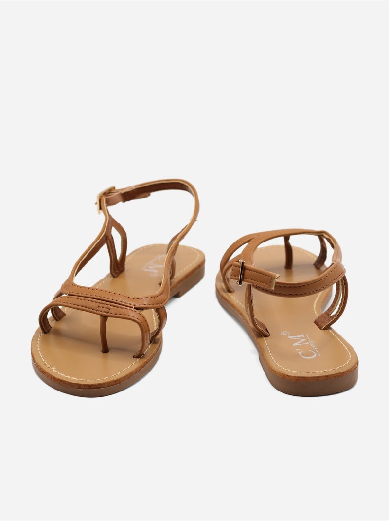 Sandalias planas correa cruzada Camel - Kiabi
