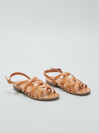 Sandalias planas multitiras