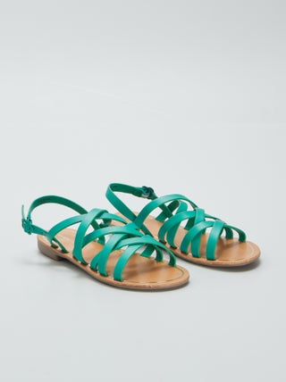 Sandalias planas multitiras