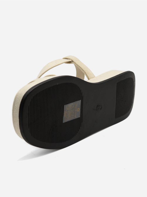 Sandalias planas para ponerse - C M - Kiabi